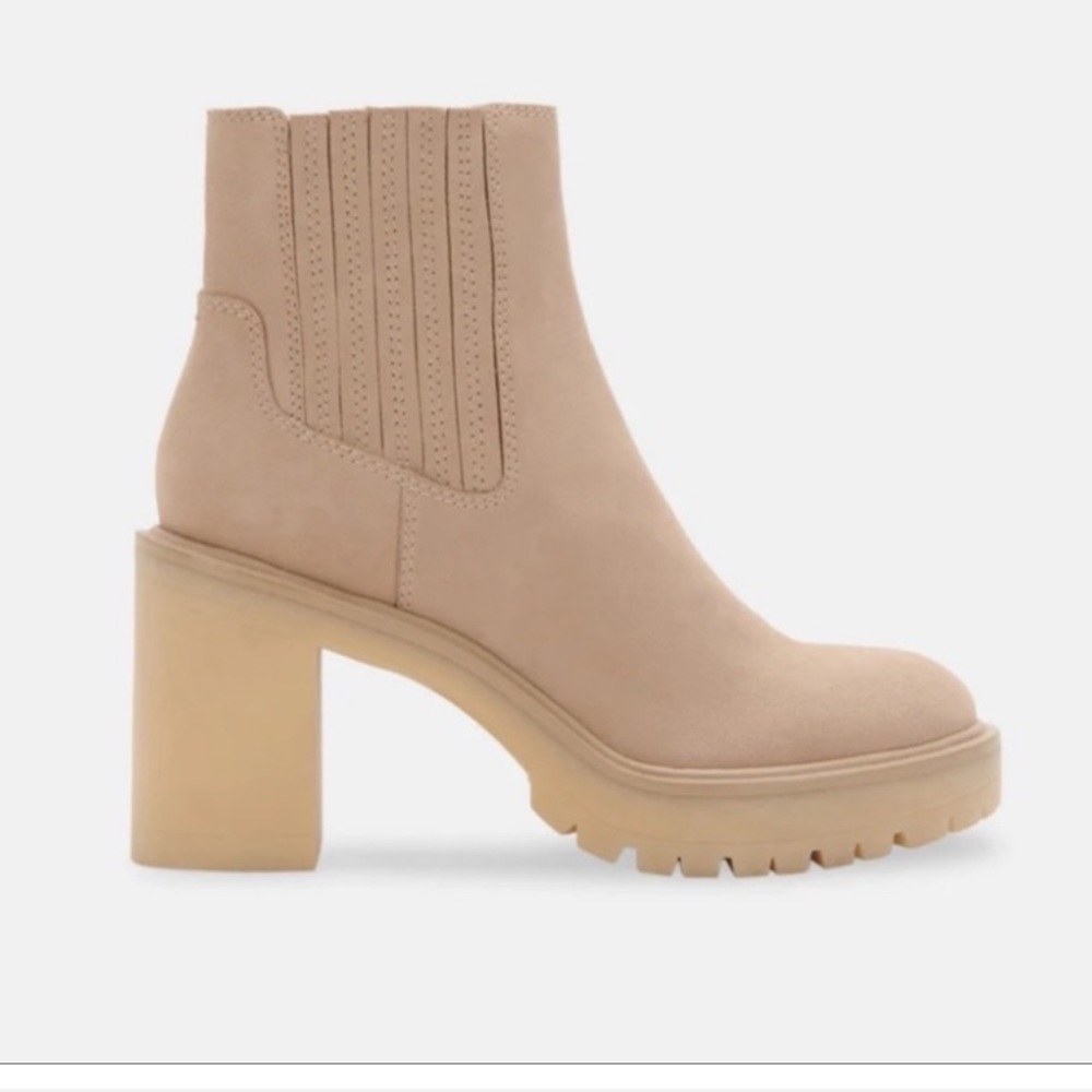 Dolce Vita H2O Caster Booties, Dune Suede, sz 7